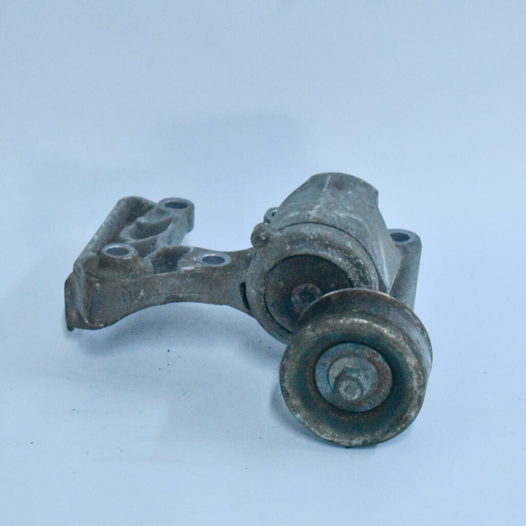 Tensioner Without Bearing