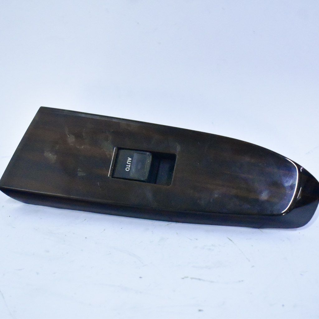 Passenger Side Window Controls Grx130
