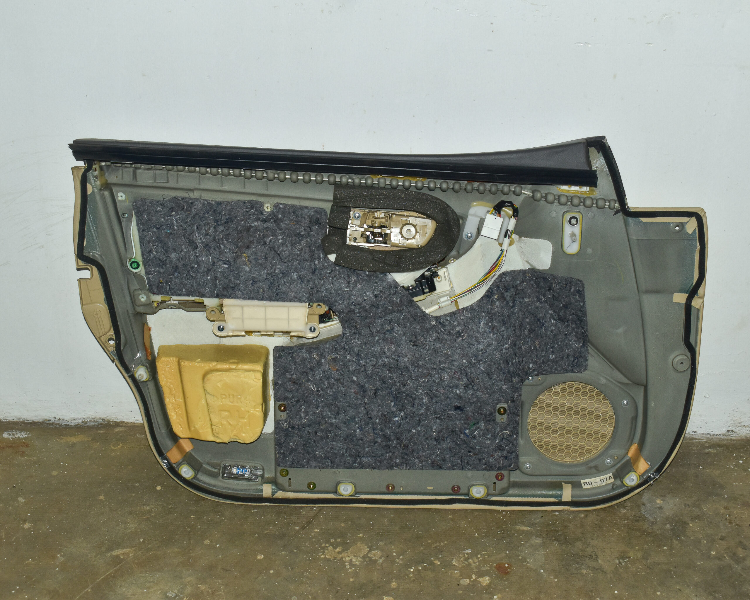 Toyota Crown Grs180 Door covers - Image 4