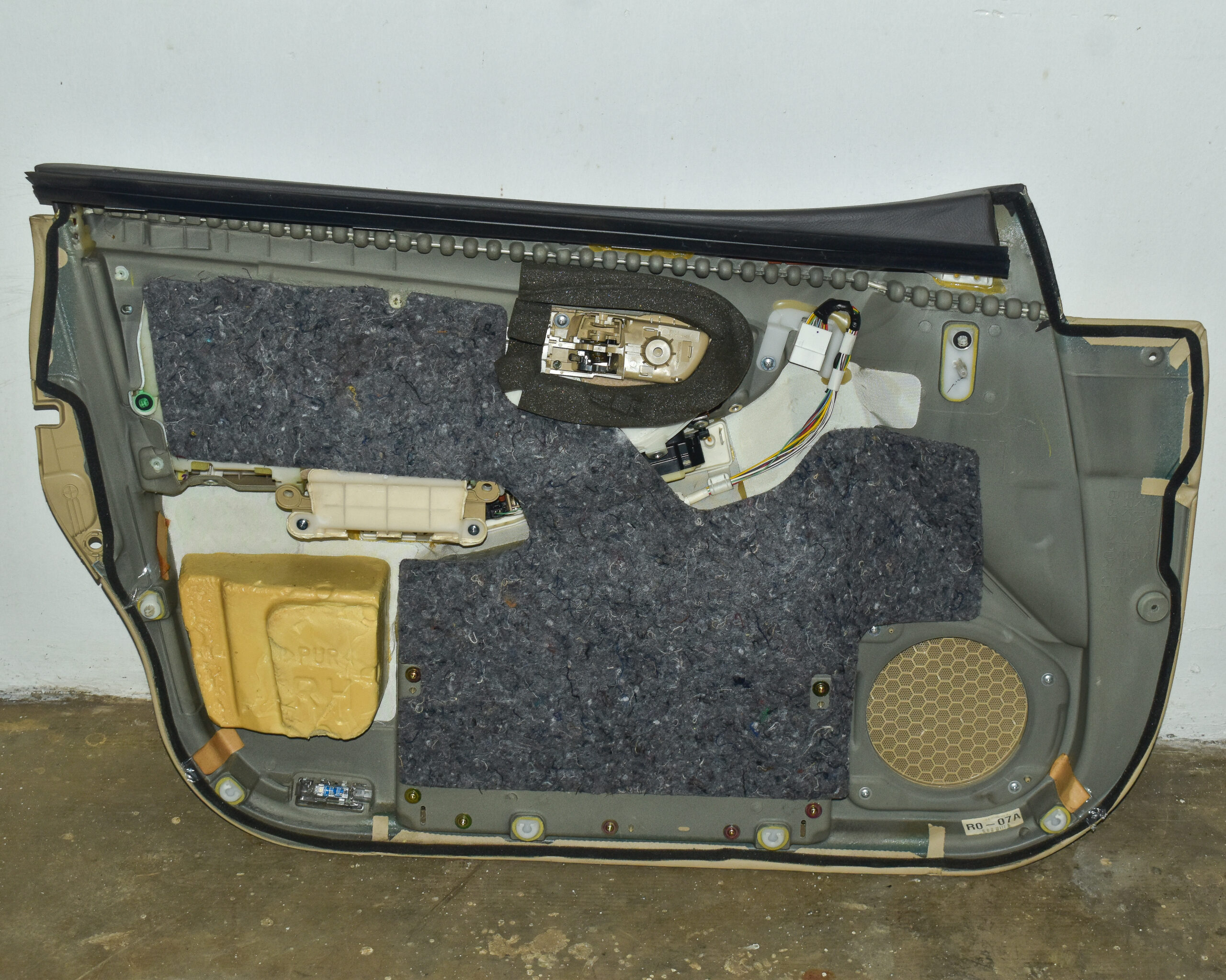 Toyota Crown Grs180 Door covers - Image 5