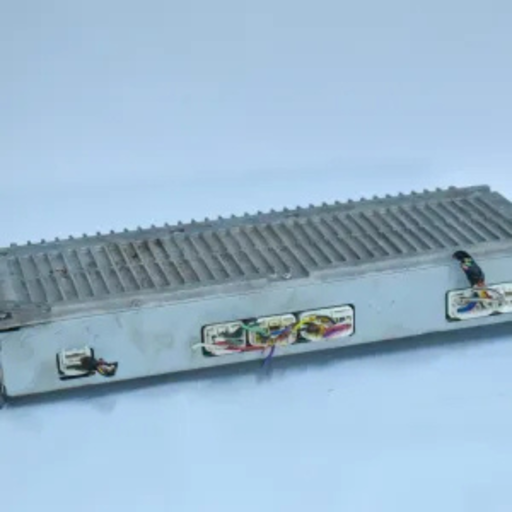 Toyota Crown Amplifiers 2005-2008
