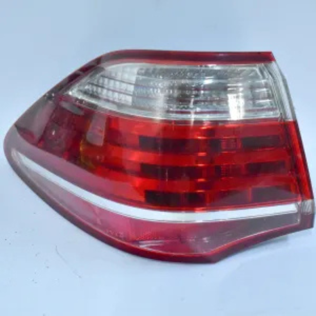 Toyota Crown 2010-2012 Royal Saloon Tail Lights