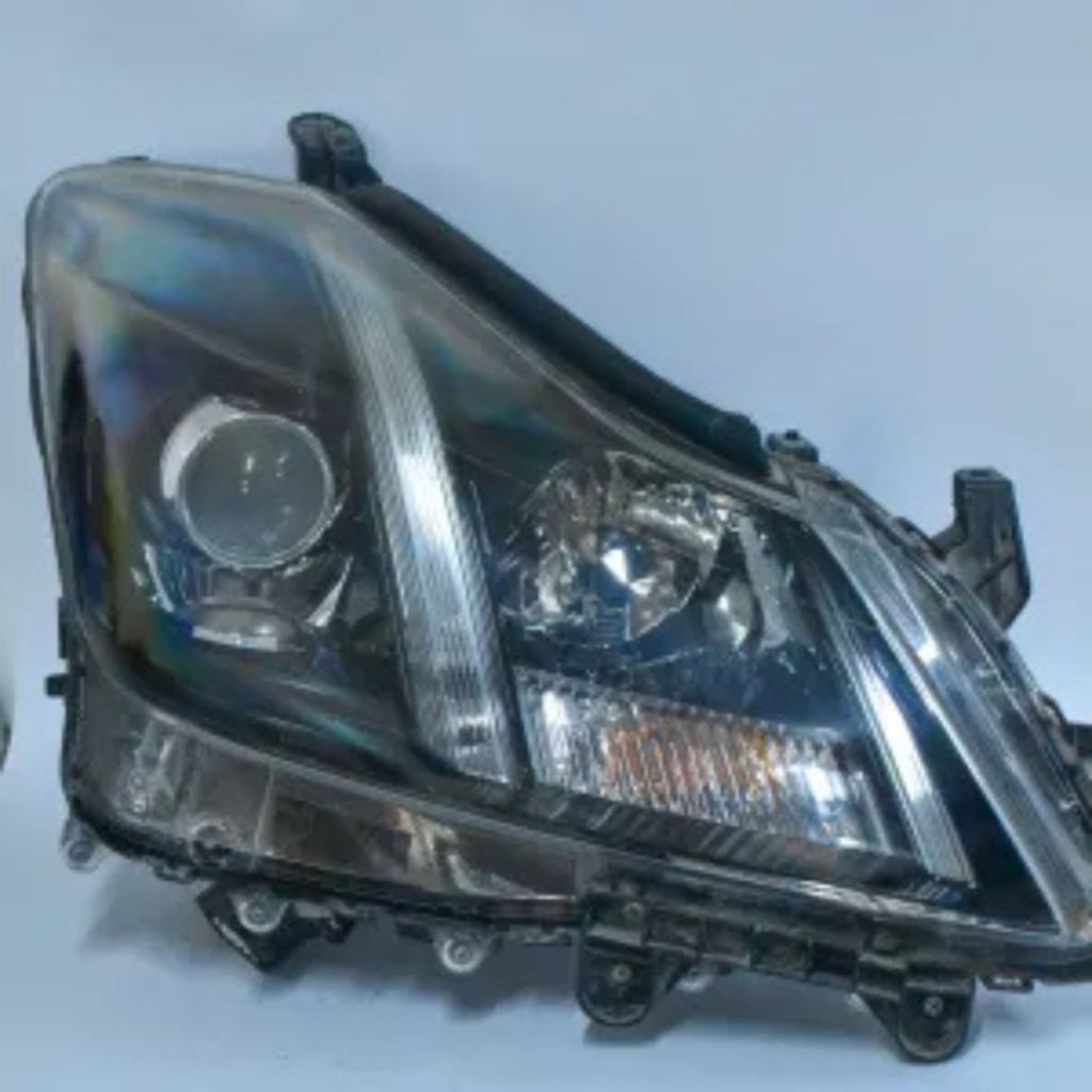 Toyota Crown Athlete GRS200 Right Headlight 2008-2012