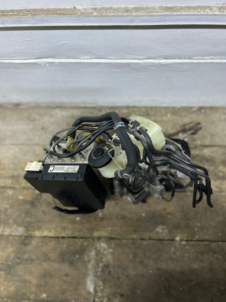 Lexus IS250 ABS Pump