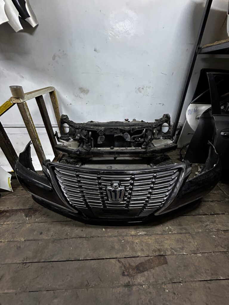 Crown AWS210 Front Bumper Complete