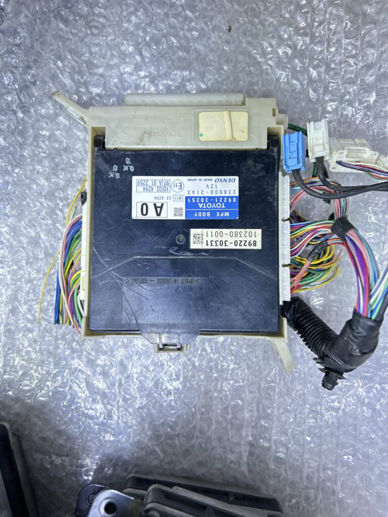 Crown GRS200 Dashboard Fusebox