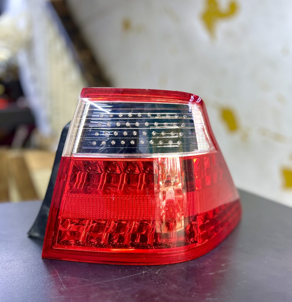 Toyota Crown Royal Saloon 2007 Tailights (Modified)