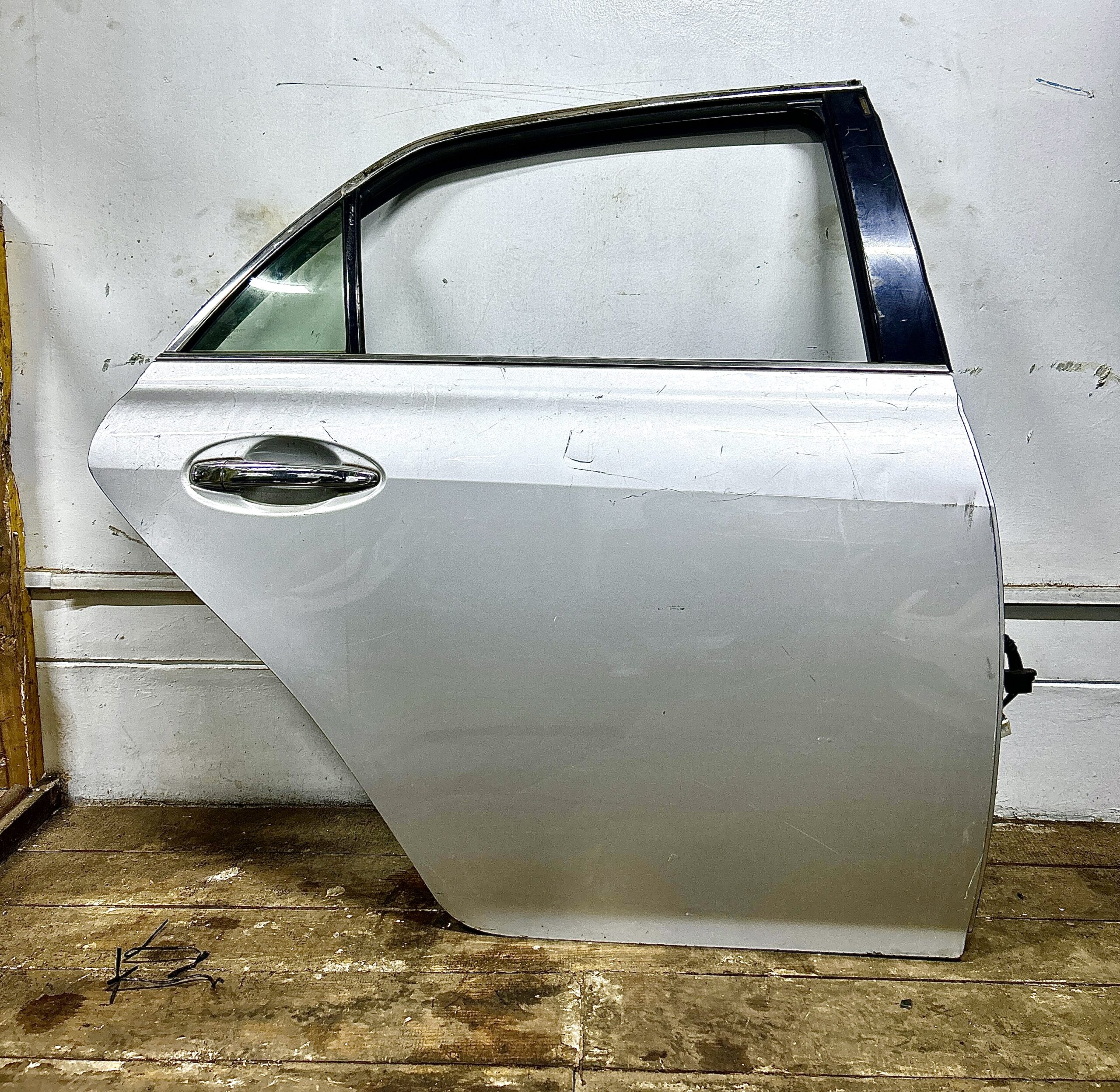 Toyota Mark X Grx120 Rear Door - Image 4