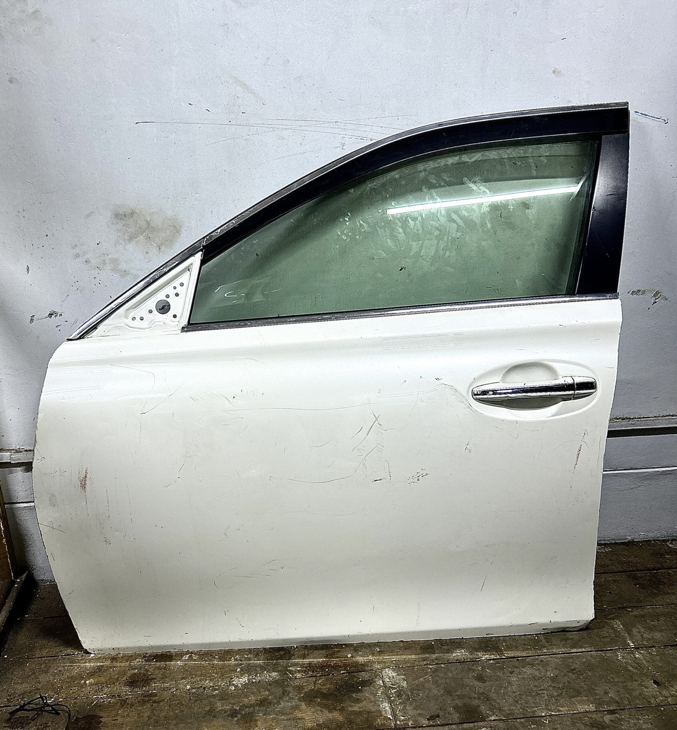 Toyota Mark X Front Doors 2010-2017 - Image 5