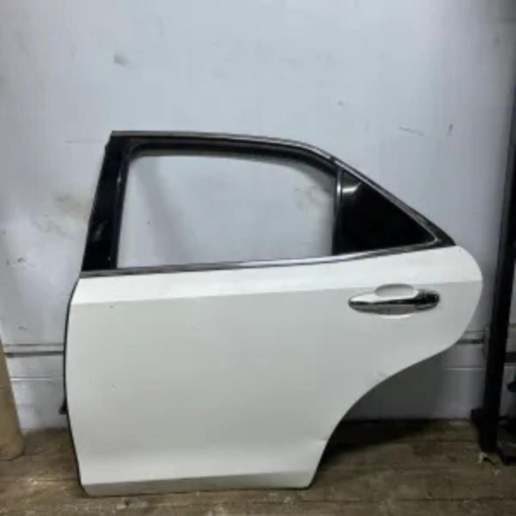 Toyota Crown AWS210 Rear Doors 2014-2017
