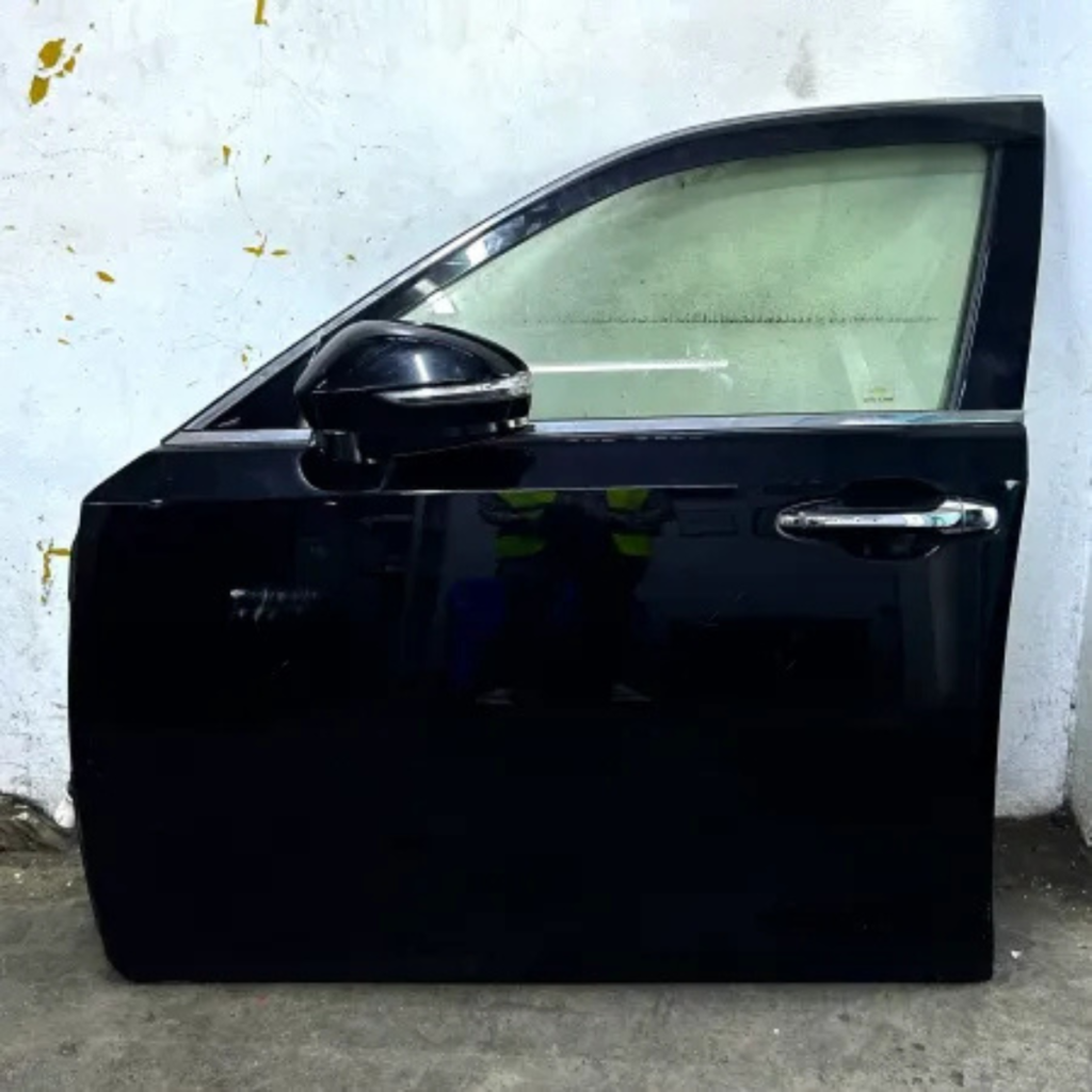 Crown AWS210 Athlete Door (2016-2018)