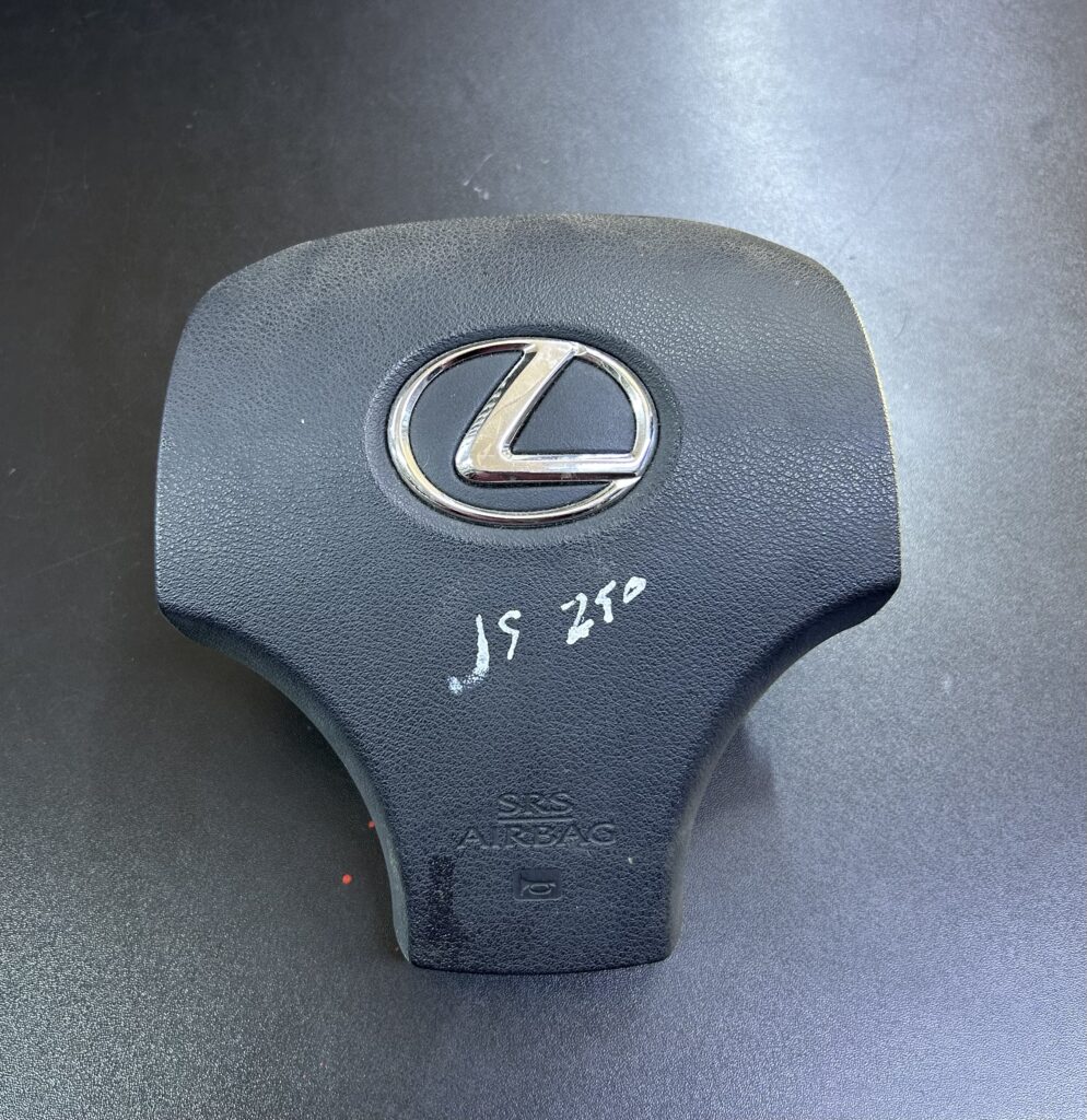 Lexus IS250 steering Airbag