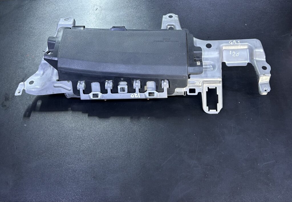 Knee Airbag Crown 2014-2015