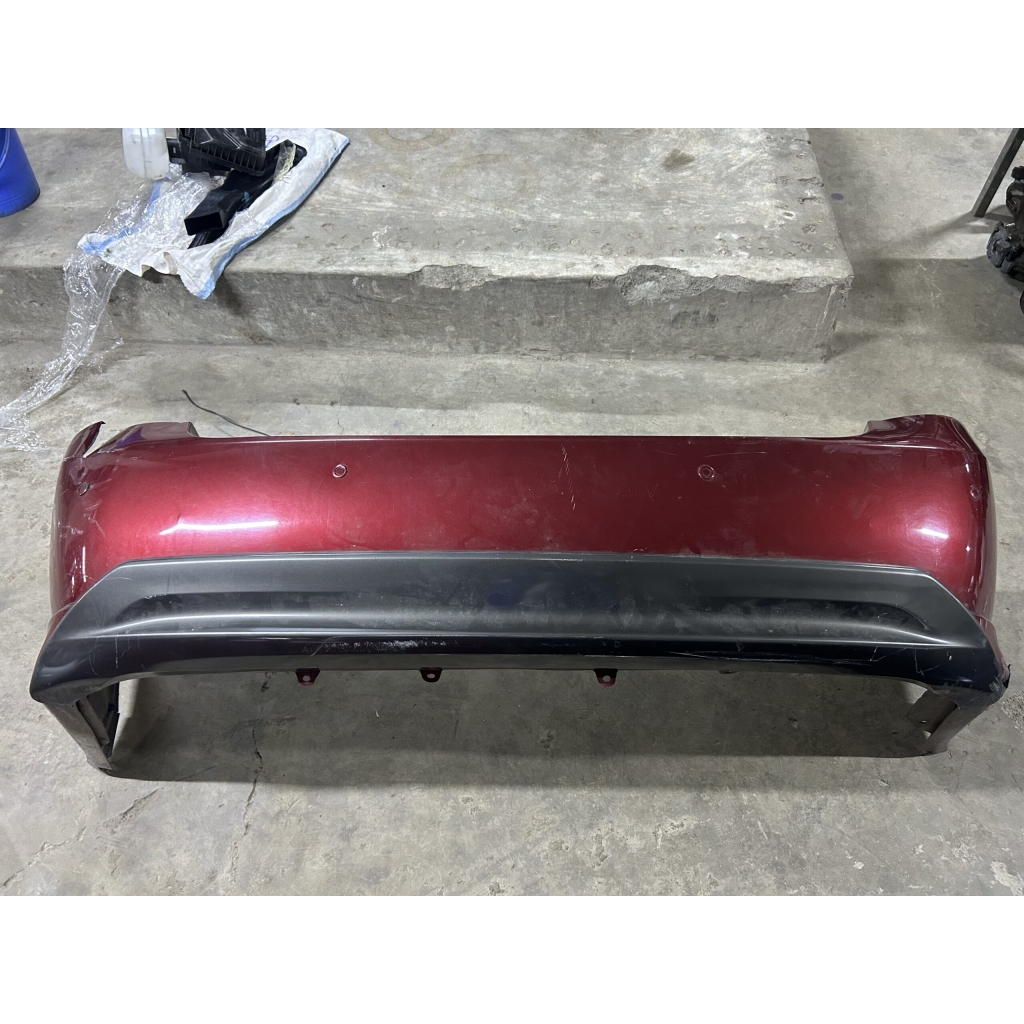 Crown Athlete Rear Bumper 2014-2015