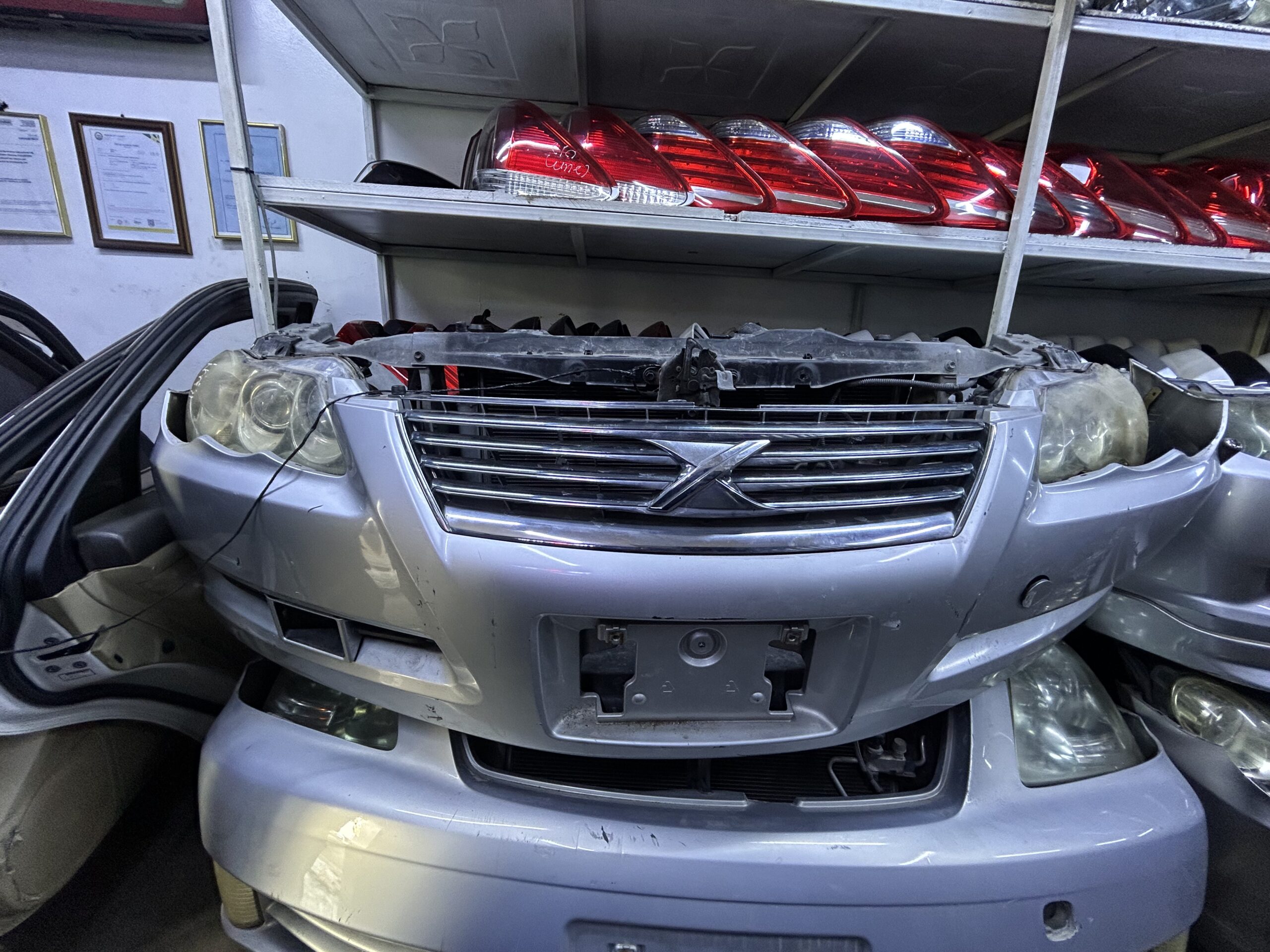 Toyota Mark X Nosecut GRX120