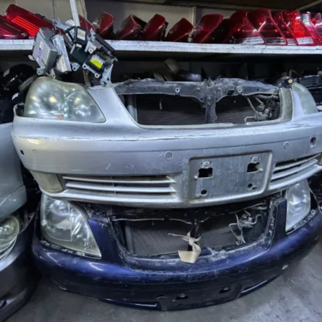 Toyota Crown Nosecut GRS180