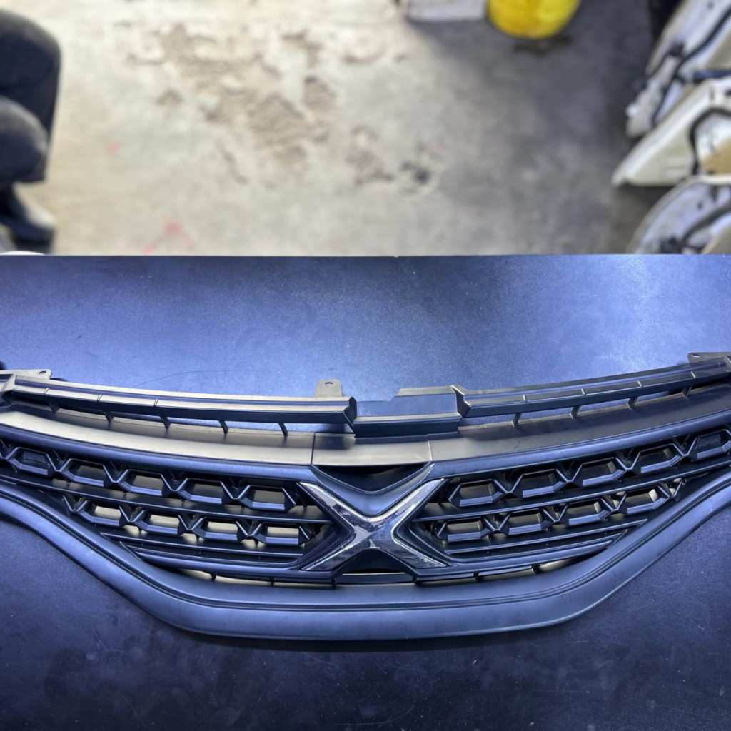 Grille Mark X GRX130 (2014–2017)