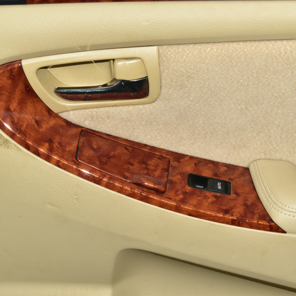 Doors Front GRS 180 (2004-2007)