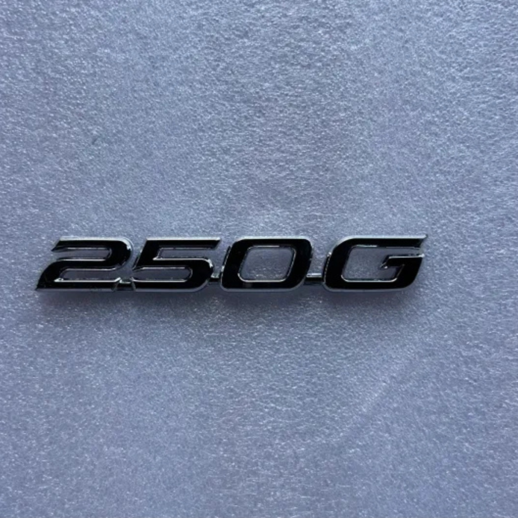 Mark X 250G Emblem