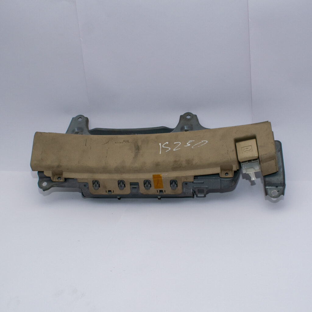 Lexus IS250 Knee Airbag