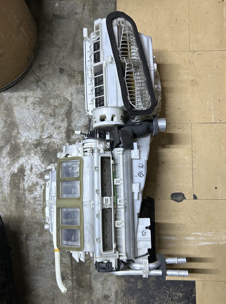 Lexus IS250 Complete AC Housing
