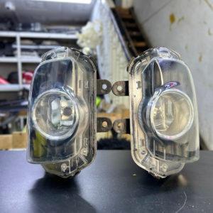 Toyota Crown Athlete Fog Light (2010–2012)
